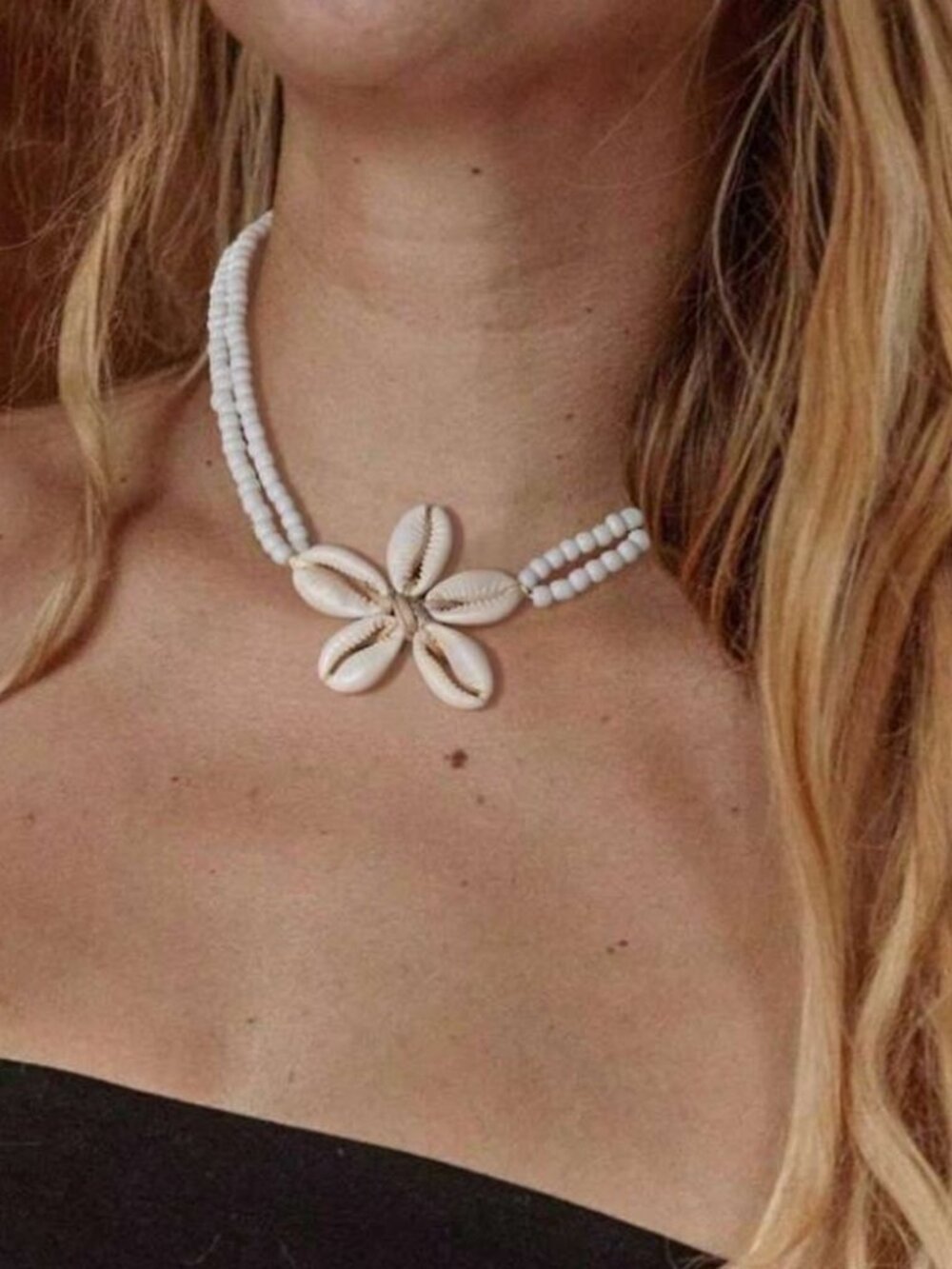 WhiteShell Beaded NecklaceN894